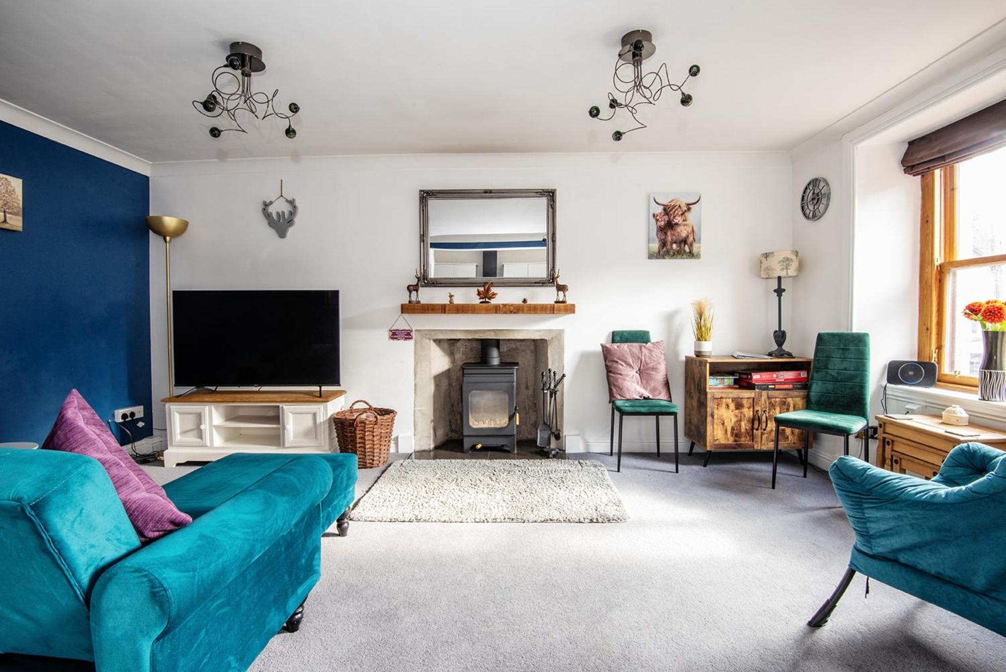 Charming 2 Bedroom Flat In The Heart Of Kirriemuir Exterior foto
